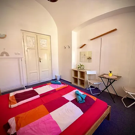 Old Town Center Just In 3 Min Walk Private A Séjour chez l'habitant *